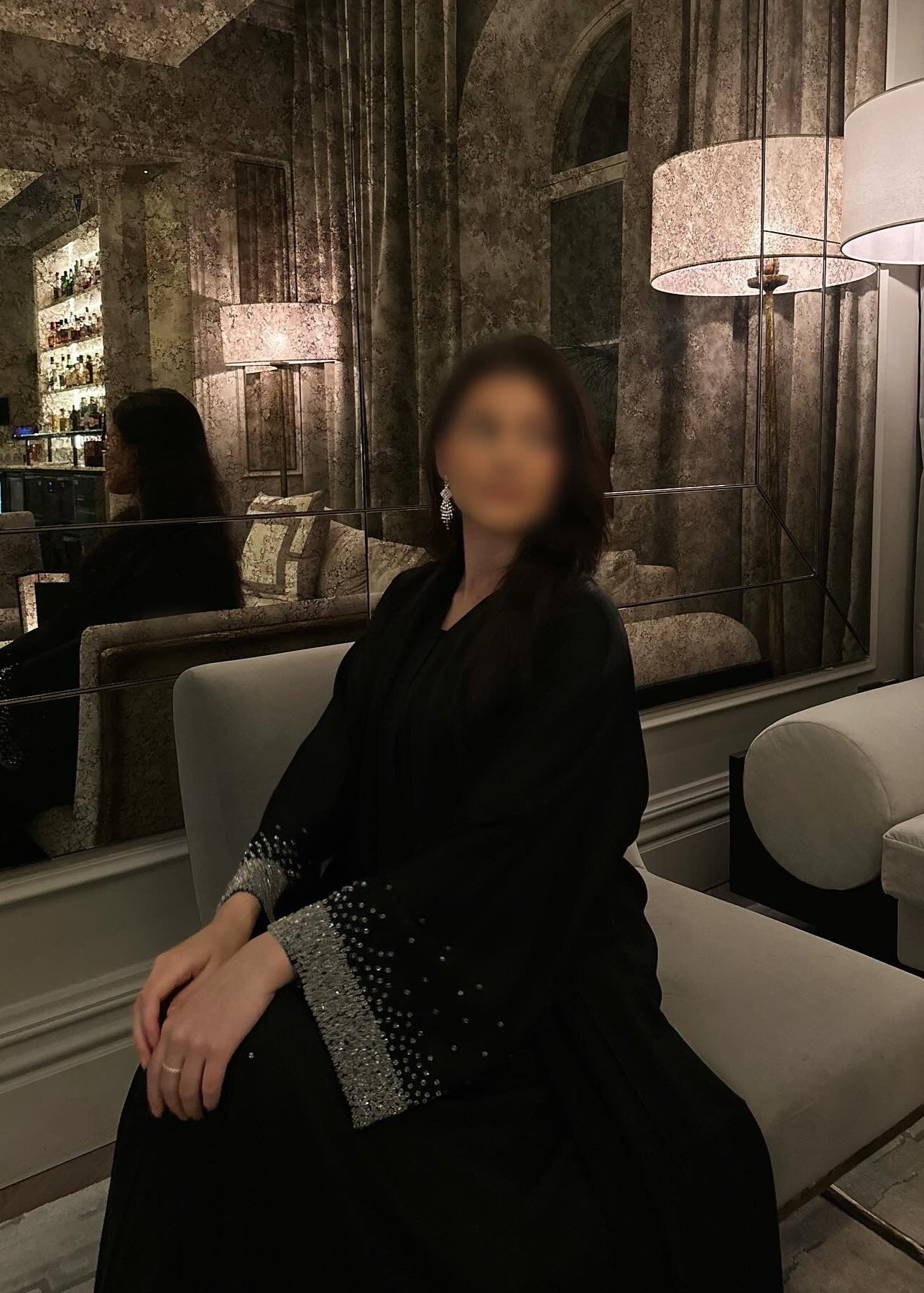 Heera abaya